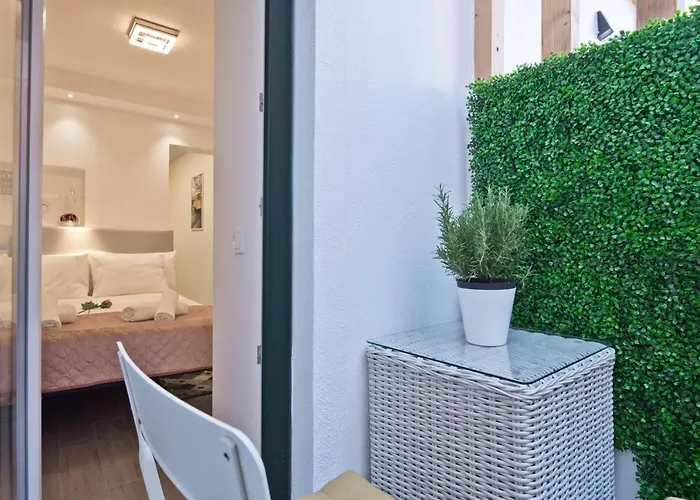 Apartment Old Town Principe Real Lisbon